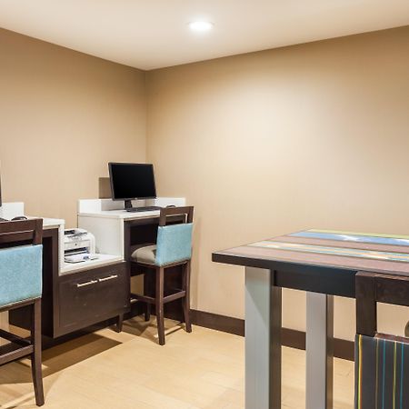 Holiday Inn Express Hotel & Suites Mebane By Ihg Екстер'єр фото