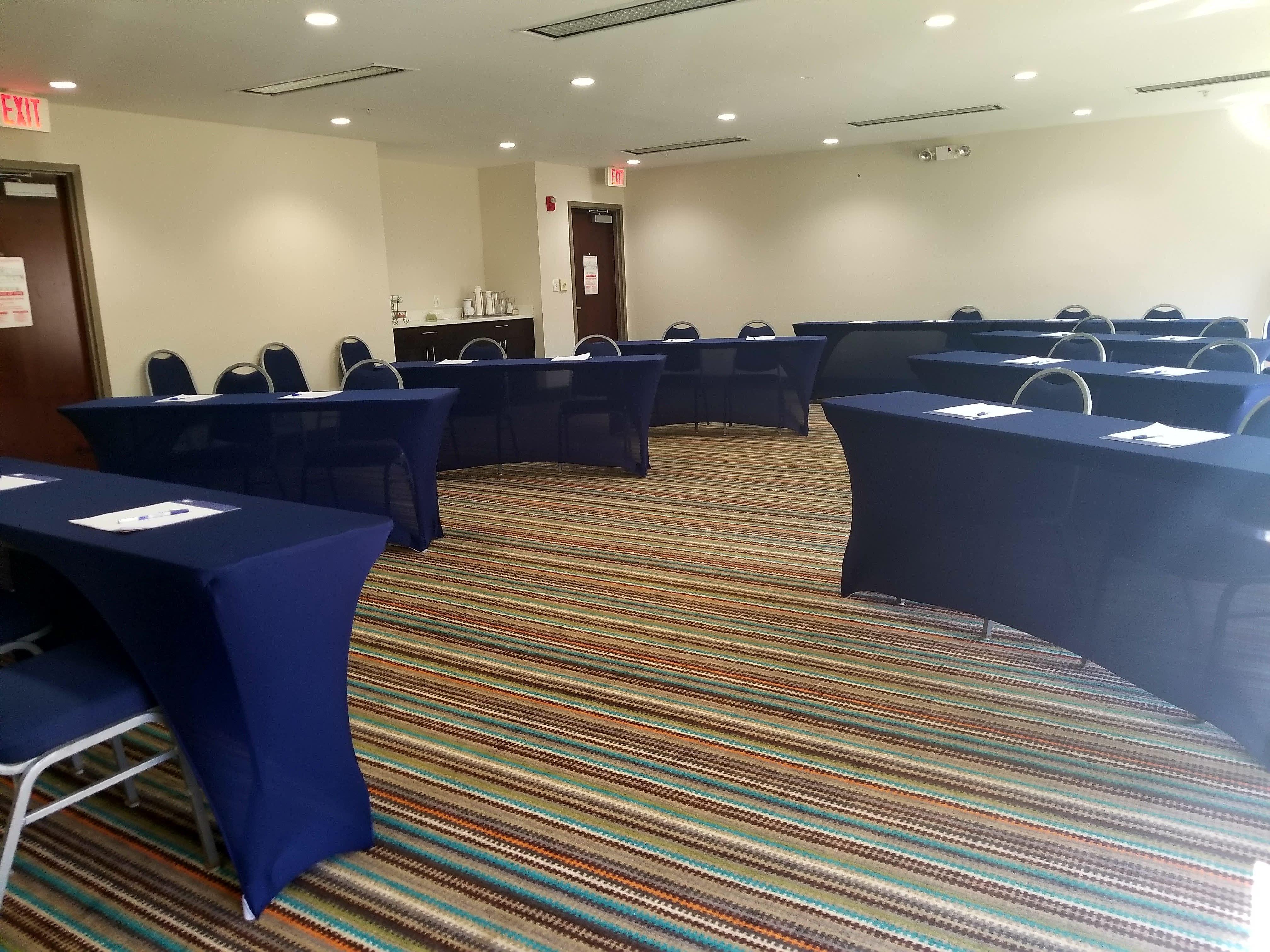 Holiday Inn Express Hotel & Suites Mebane By Ihg Екстер'єр фото